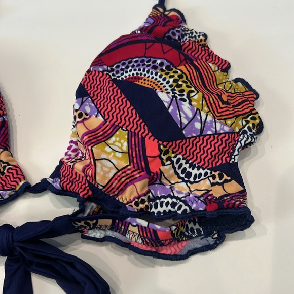 Mossimo ruffle pattern swim bikini top size small - Picture 3 of 5
